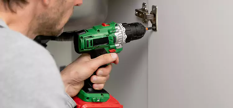 Commercial Door Hinge Repair Islip