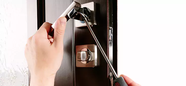 Door Lock Replacement Service Islip