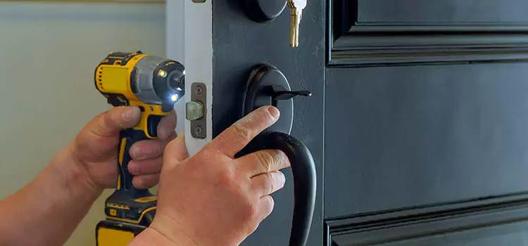 Locksmith Emergency Service Islip