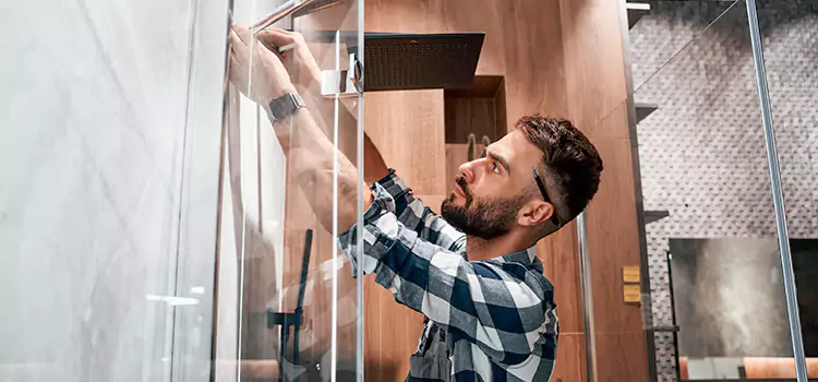 Replace Shower Doors with Frameless Islip